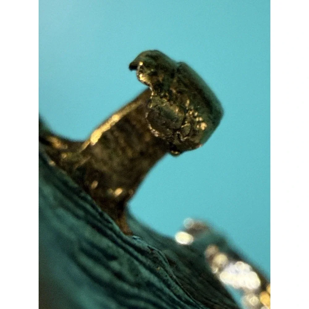N/A striking vintage